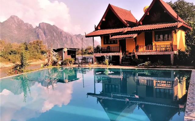 River View Bungalows