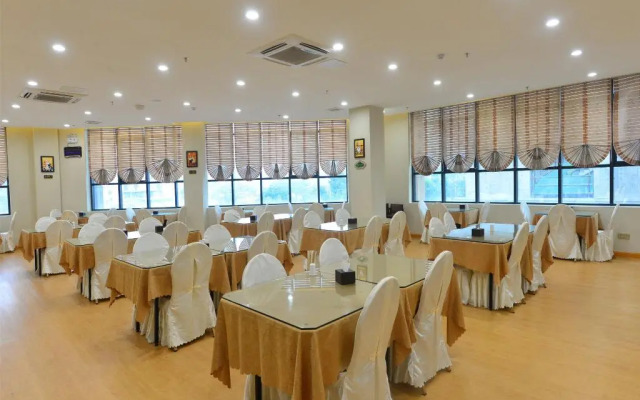 Vienna International Hotel (Huizhou Daya Bay Coastal Park Branch)