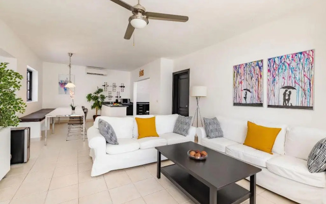 Flor Del Mar Condo