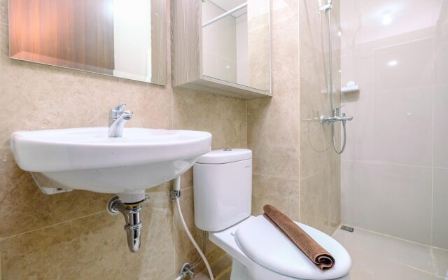 Elegant And Comfy 2Br At Transpark Cibubur Apartment