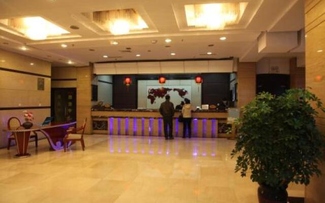 Yicheng Business Hotel - Dalian