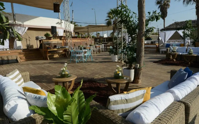 Bamboo Resort