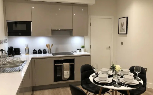 Modern Apartment By Creatick