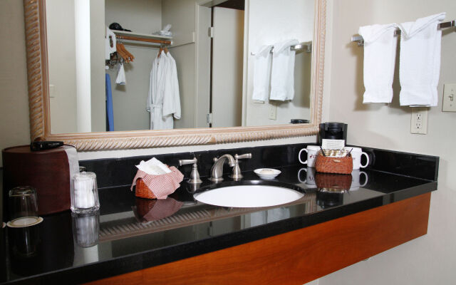 The Lodge at Riverside