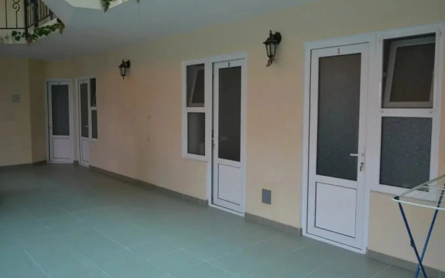 Mertsana Guest House