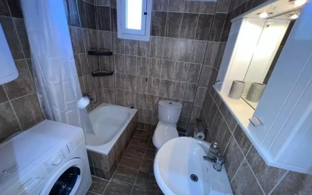 Family Apartment in Kalithea