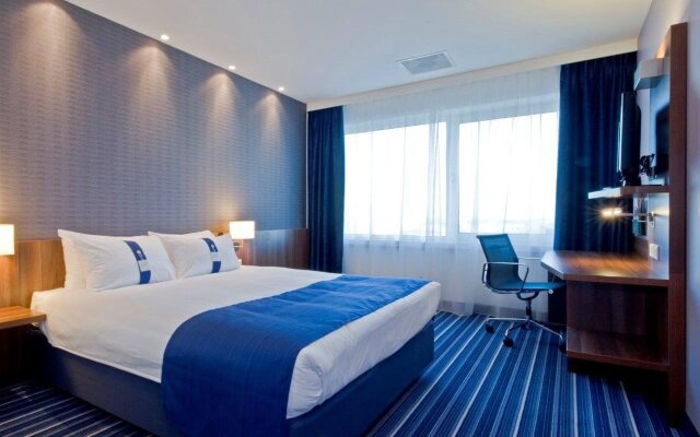 Holiday Inn Express Amsterdam - Sloterdijk Station by IHG