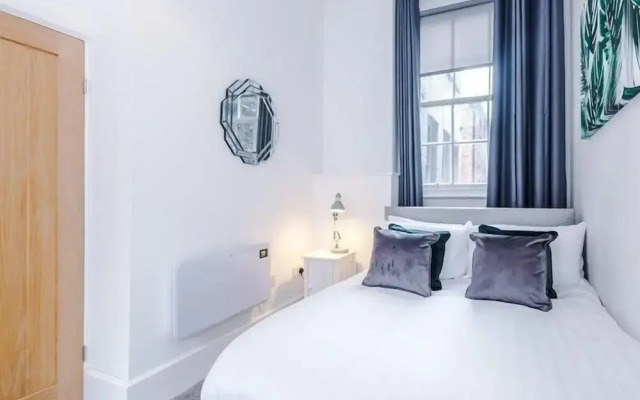 Cosy 2 Bed Apt Old Dutch Embassy