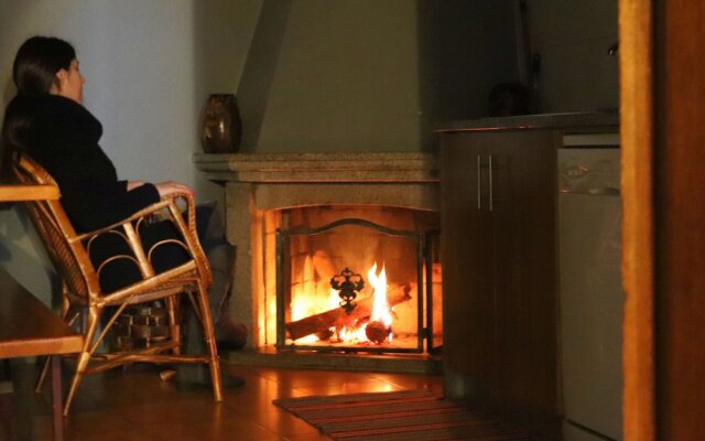 Alojamentos Estrela Peles