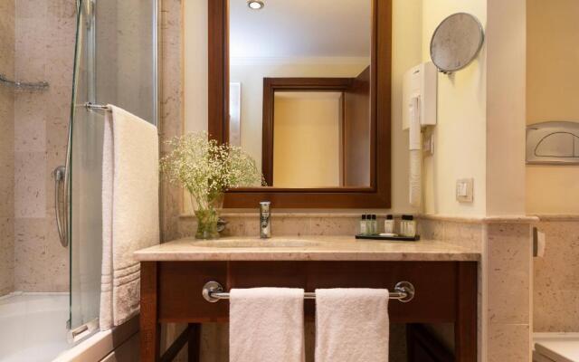 Picciolo Etna Golf Resort & Spa, Curio Collection by Hilton