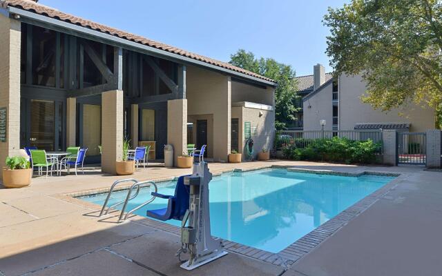 Americas Best Value Inn & Suites Extended Stay Tulsa