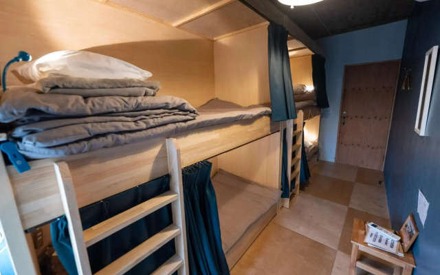 KAMP Houkan-cho Backpacker's Inn & Lounge - Hostel