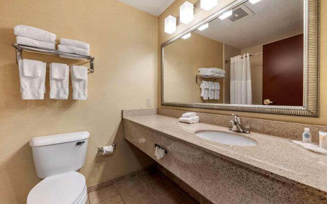 Comfort Suites West Indianapolis - Brownsburg