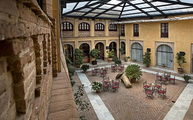 Hotel Alcázar de La Reina