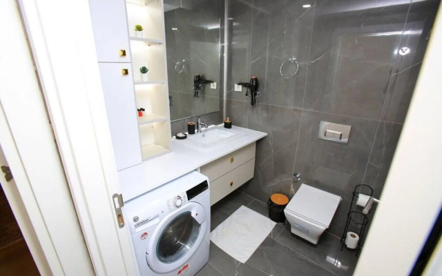 Lovely 2-bedroom Apartment in Basaksehir
