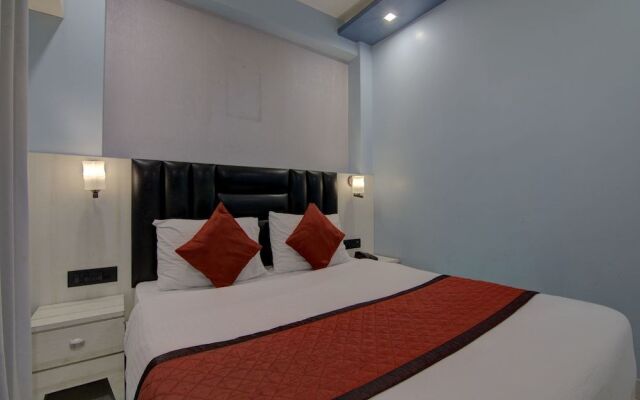 OYO 13599 Hotel Venkatesh Regency