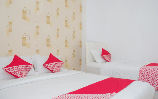 OYO 1454 111 Residence