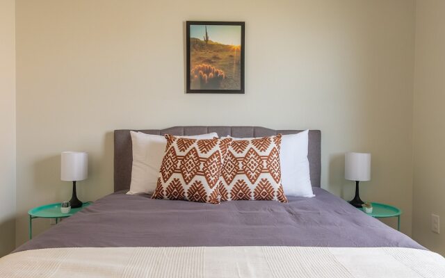 Comfy Downtown Apartments by Frontdesk