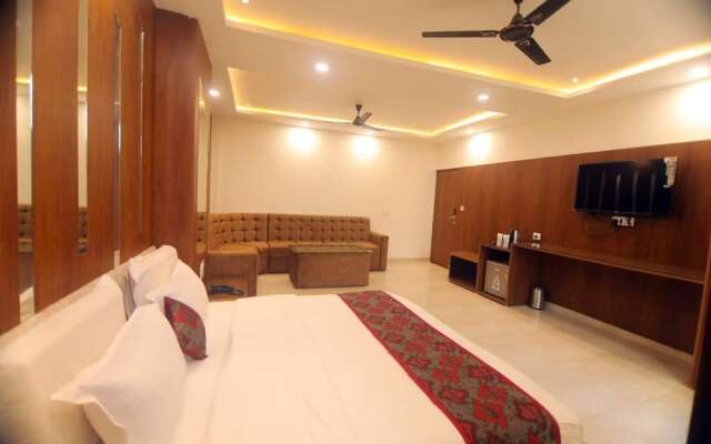 Teertham Hotel