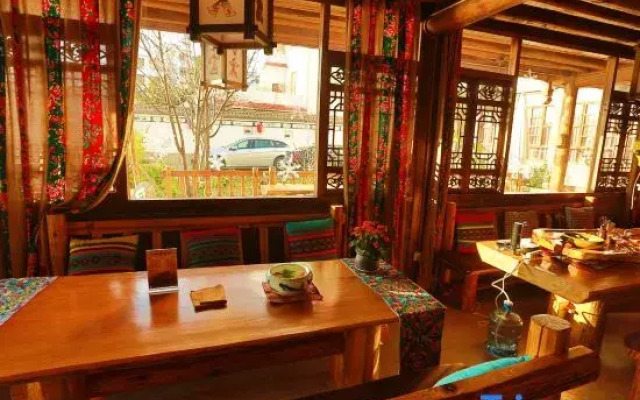 Rujia Inn