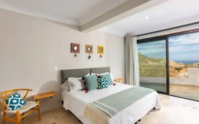 6BD Villa with Ocean Views in Cabo