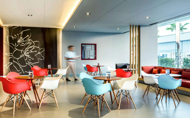 ibis Bangkok IMPACT