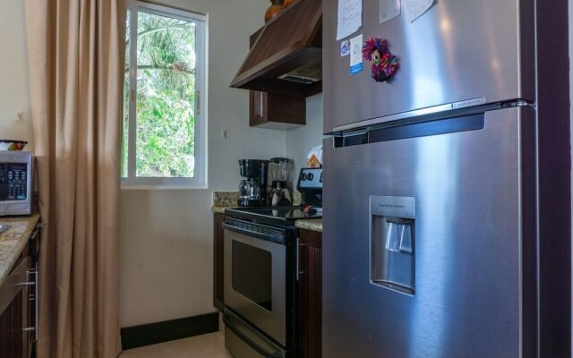 Casa Soleada 2 Bedroom Condo by RedAwning