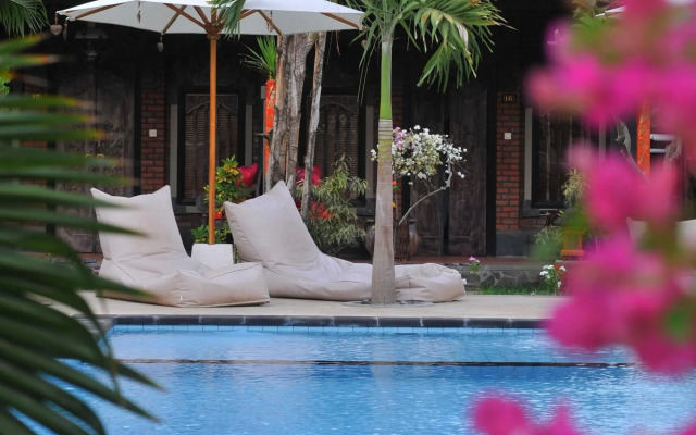 Tirta Sari Bungalows & Spa