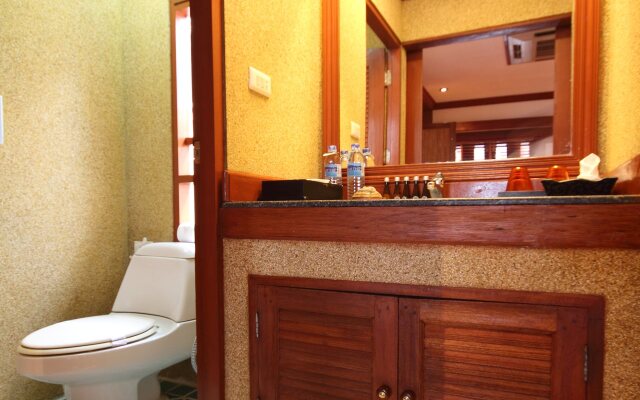 Pao Jin Poon Beach Front Villa