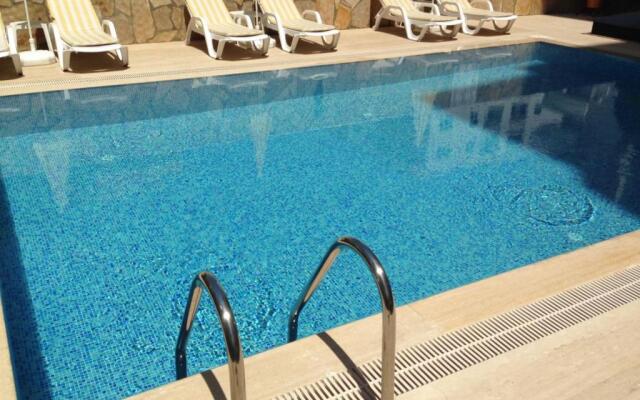 Apartment in KurtSafir Euro 12 Residence