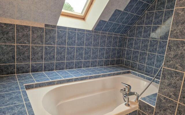 Semi-detached house in the castle park, Bénodet