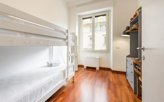 Poliziano Apartment by Mmega