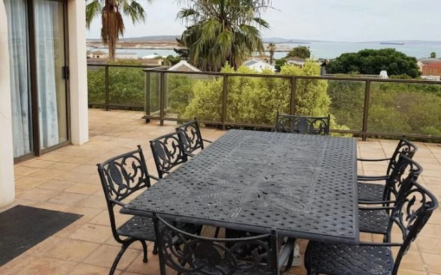 10 Galico House Self catering