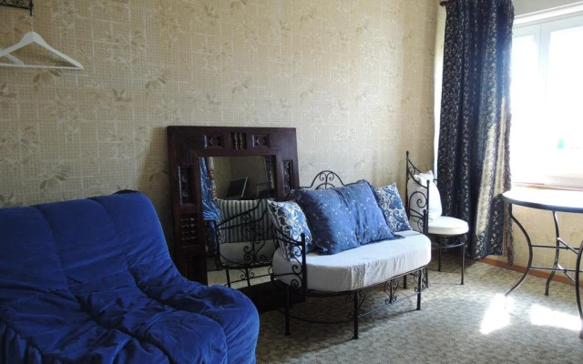 N. Blaise Chambres dHôtes