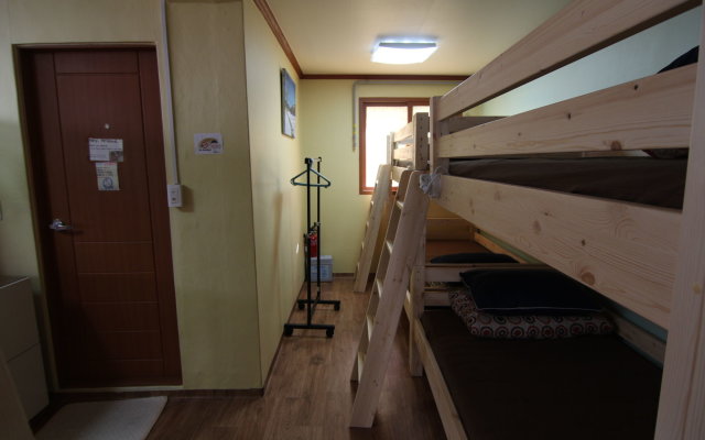 Empathy Guesthouse - Hostel