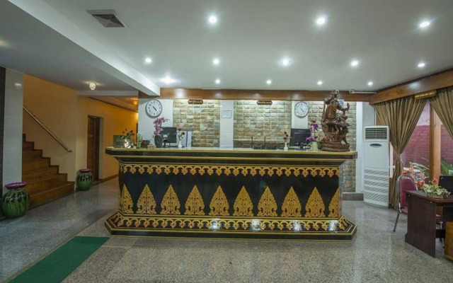 Crown Prince Hotel