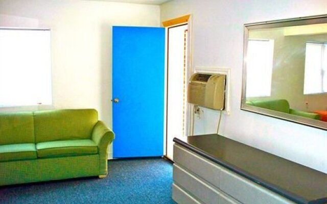Rex Motel