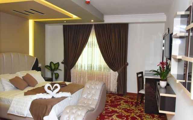 Sparr Hotel