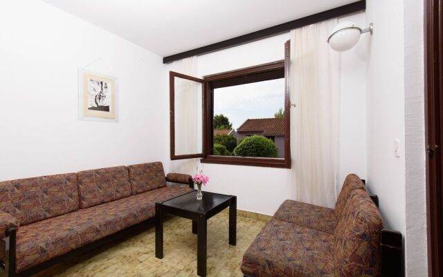 Apartments Medena Budget