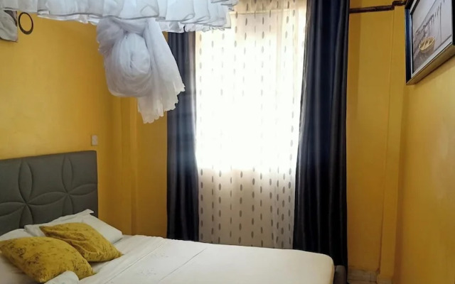 Lux Suites Lowe Furnished Apartments