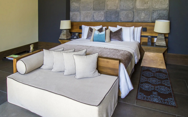 NIZUC Resort and Spa