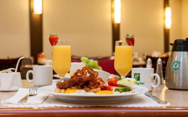 Holiday Inn Laval Montréal by IHG