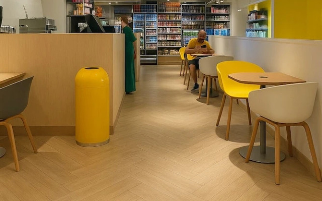 Millerz Square by Tido Tido