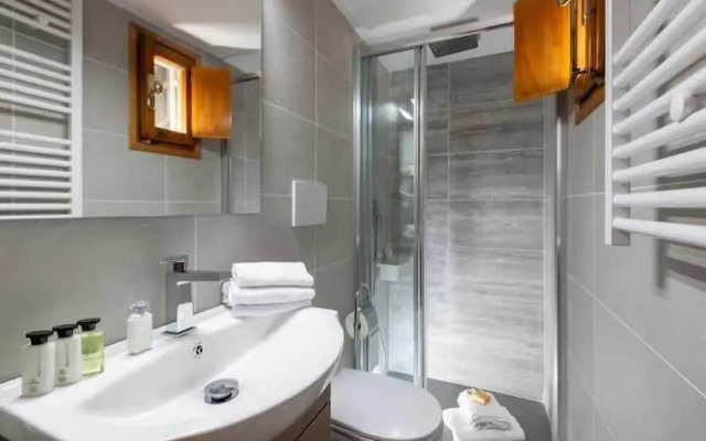 Aurelia 30- Cozy Flat