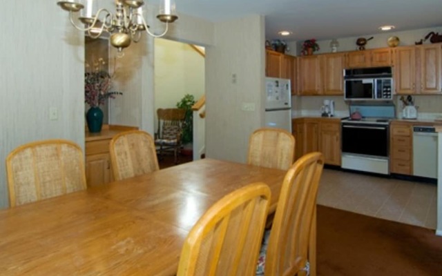 Premium McCloud Condo