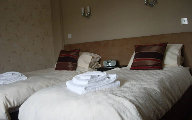 Ravenstone Lodge