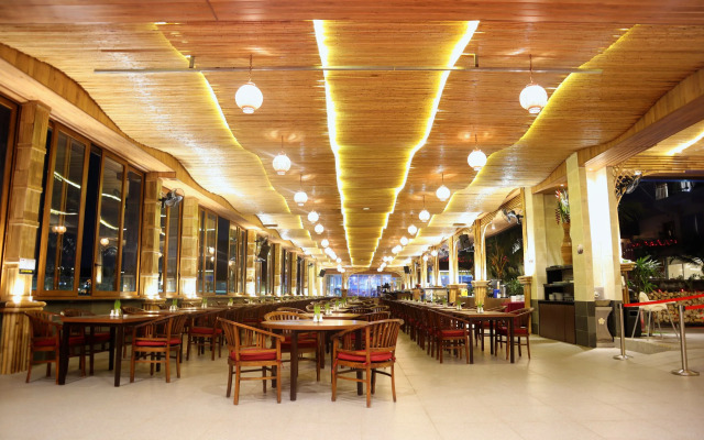 Grand Sunshine Resort & Convention