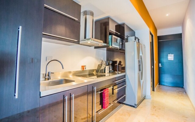 Las Brisas 402 1 Bedroom Condo by RedAwning