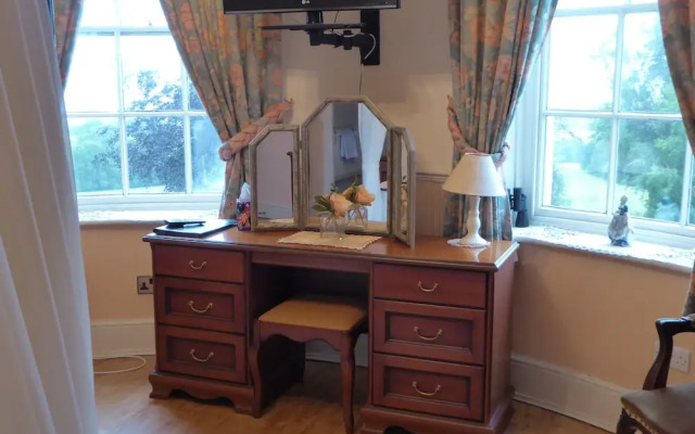 Edderton Hall Country House