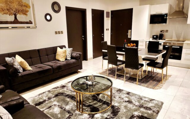 Chafford Suite-Douglas Luxury Apartments